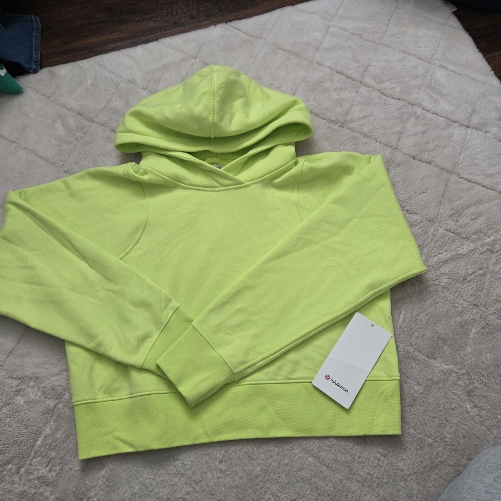 Lululemon Loungeful Cropped Hoodie